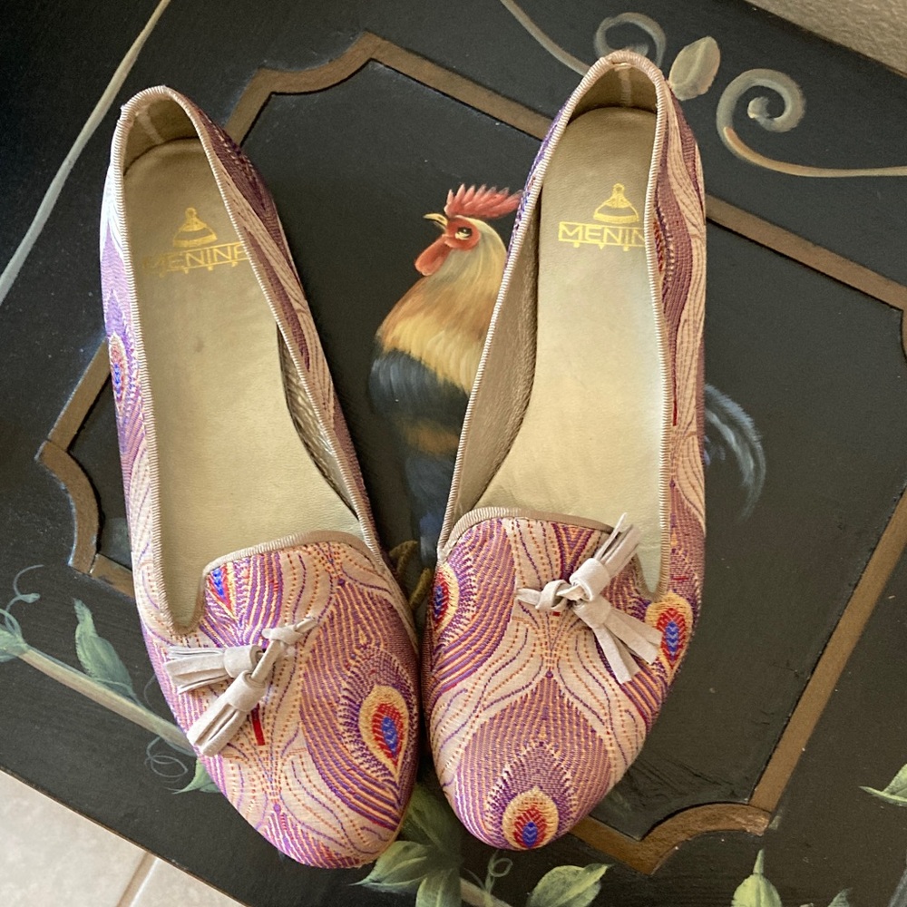 Elegant Peacock Feather Women's Loafers